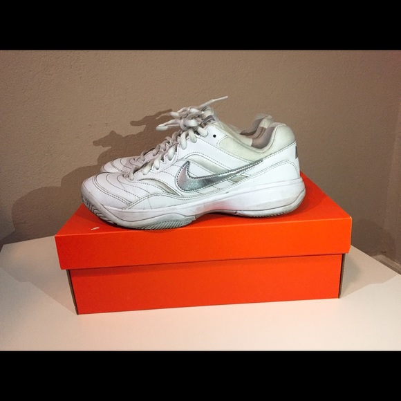 NIKE WMNS COURT LITE 8.5 - Picture 3 of 7